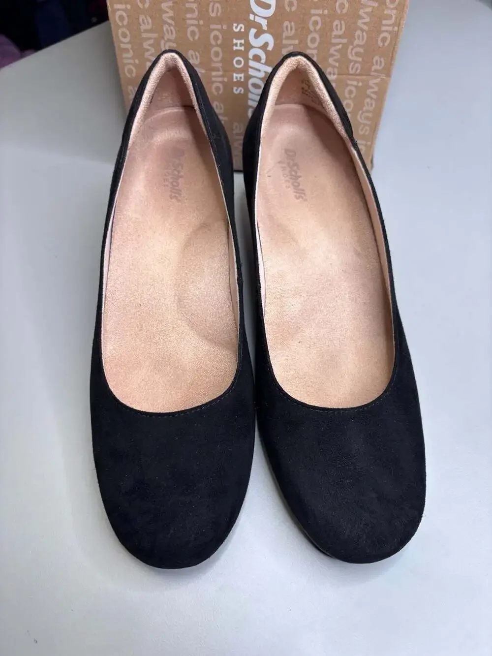 Dr. Scholl's Women's Be Flex Wedge Pump in Black size 9.5